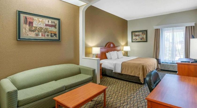 Quality Inn & Suites Джефферсон-Сіті Екстер'єр фото