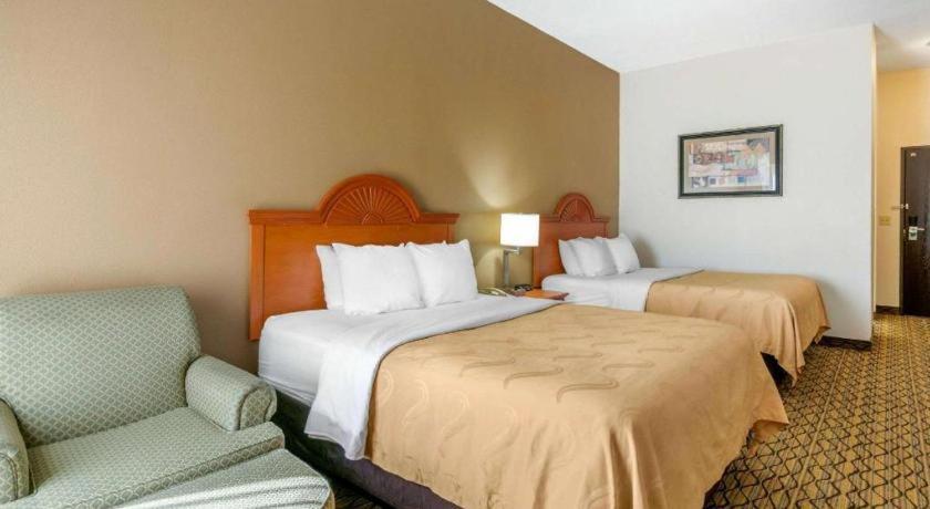 Quality Inn & Suites Джефферсон-Сіті Екстер'єр фото
